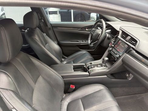 Used 2020 Honda Civic Sport Touring image 3