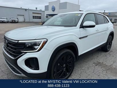 Certified 2025 Volkswagen Atlas Cross Sport SE w/ Black Wheel Package