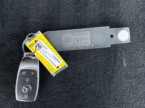 Used 2021 Mercedes-Benz GLC 43 AMG 4MATIC w/ AMG Night Package image 27