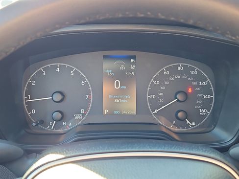 Used 2024 Toyota Corolla SE image 27