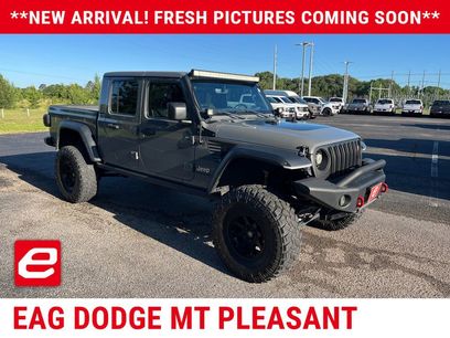Used 2021 Jeep Gladiator Overland w/ Popular Equipment Package