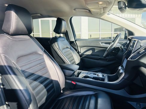 Used 2024 Ford Edge SEL image 12