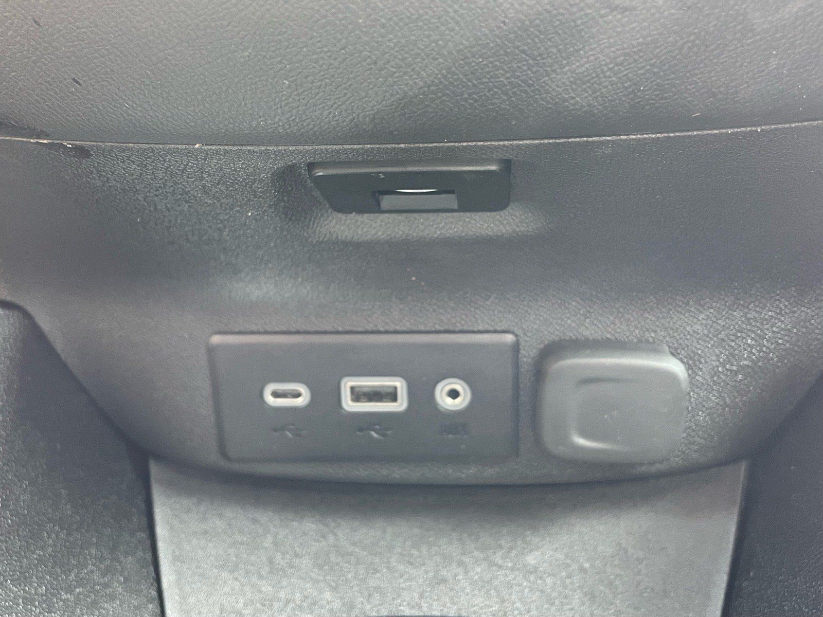 Used 2023 Chevrolet Malibu LT w/ Driver Confidence Package FWD image 8