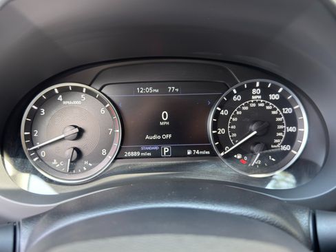 Used 2022 INFINITI QX50 Luxe FWD image 18