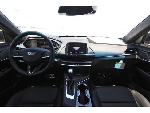 New 2026 Cadillac CT4 Luxury RWD image 9