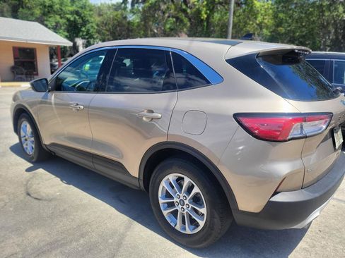 Used 2020 Ford Escape SE FWD image 34