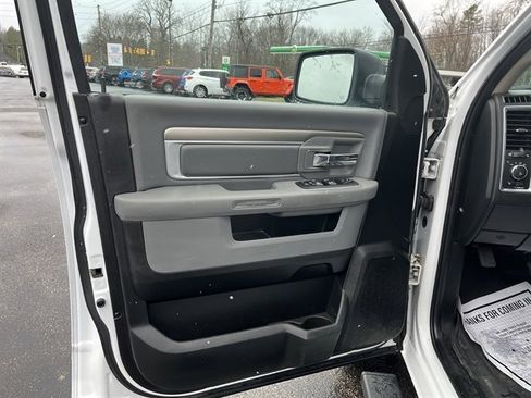 Used 2018 RAM 1500 Big Horn image 16
