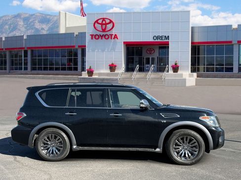 Used 2018 Nissan Armada Platinum AWD/4WD image 3