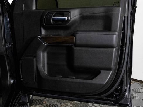 Certified 2021 GMC Sierra 1500 SLT w/ SLT Premium Package image 37