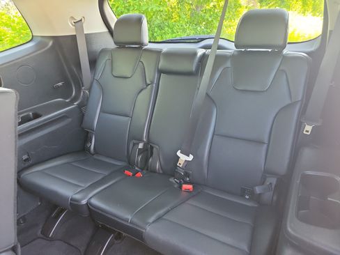 Used 2024 Kia Telluride EX FWD image 17