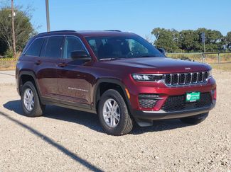 New 2025 Jeep Grand Cherokee Laredo video 2