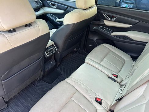 Used 2019 Subaru Ascent Limited w/ Popular Package #2A AWD/4WD image 9