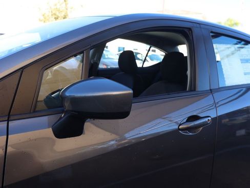 New 2025 Nissan Versa SV image 12