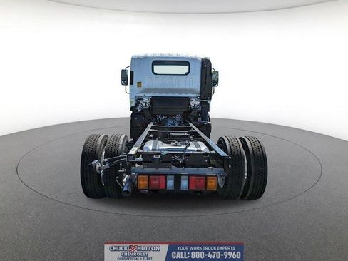 New 2024 Chevrolet Low Cab Forward RWD image 12