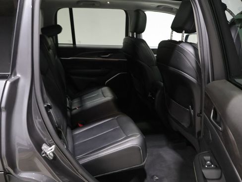 Used 2022 Jeep Grand Cherokee Limited 4xe image 20