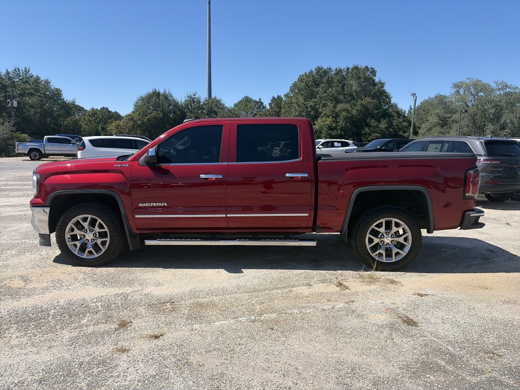 Used 2018 GMC Sierra 1500 SLT AWD/4WD image 3