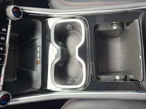 Certified 2024 Chevrolet Traverse Z71 w/ LPO, Floor Liner Package AWD/4WD image 23