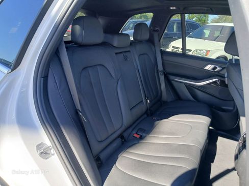 Used 2019 BMW X5 xDrive40i w/ Premium Package 2 image 16