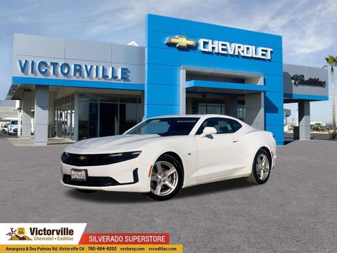 Certified 2023 Chevrolet Camaro LT RWD image 1