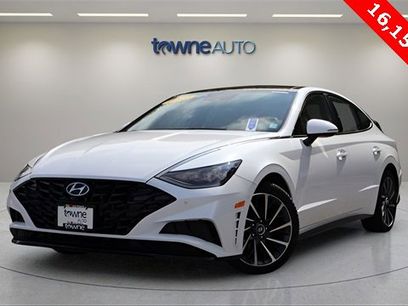 Used 2020 Hyundai Sonata Limited w/ Preferred Accessory Package