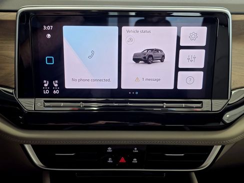 New 2026 Volkswagen Atlas SE FWD image 14
