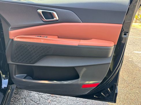 New 2026 Kia Carnival EX image 14