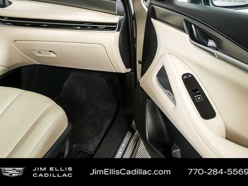 Used 2025 INFINITI QX60 Luxe FWD image 25