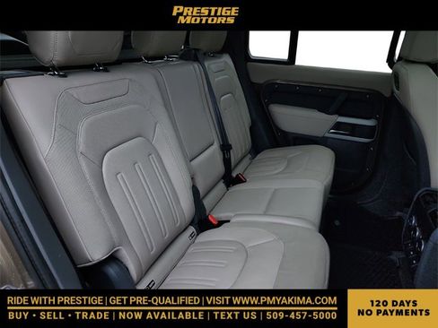 Used 2020 Land Rover Defender 110 SE image 32