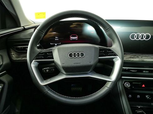 New 2025 Audi Q5 Premium Plus image 9