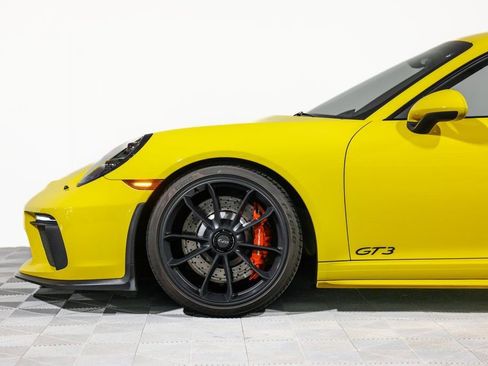 Used 2018 Porsche 911 GT3 w/ Sport Chrono Package image 13