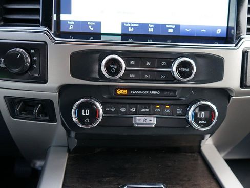 Used 2022 Ford F250 Lariat w/ FX4 Off-Road Package AWD/4WD image 20