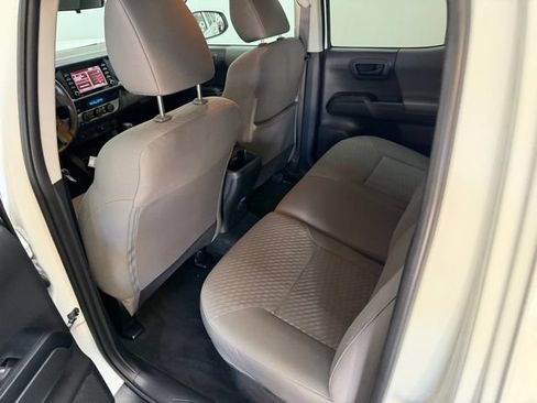 Used 2023 Toyota Tacoma SR AWD/4WD image 35
