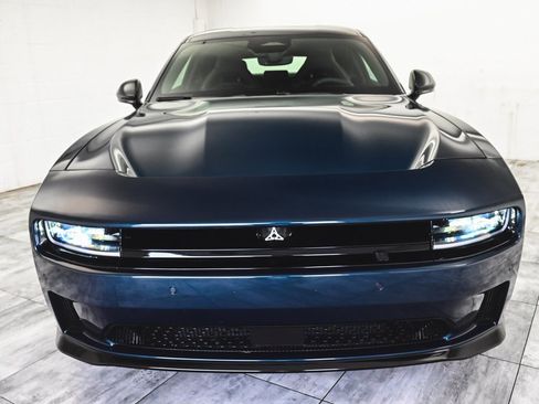 Used 2025 Dodge Charger R/T Scat Pack w/ Track Pack image 2