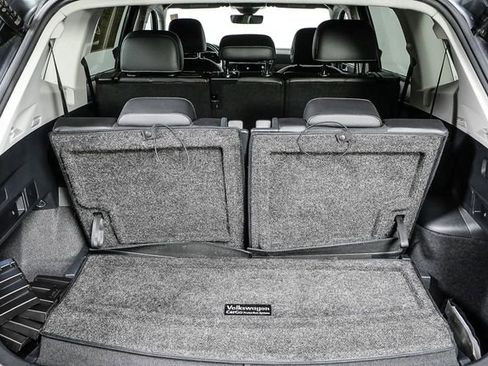 Certified 2023 Volkswagen Tiguan SE image 31