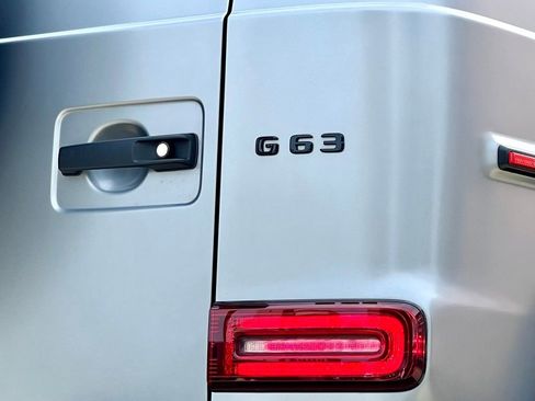 Certified 2022 Mercedes-Benz G 63 AMG 4MATIC image 11