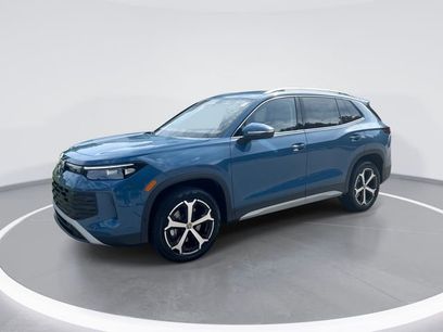 New 2025 Volkswagen Tiguan SE