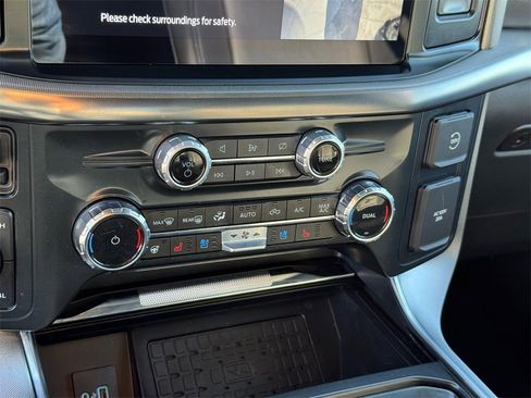 Used 2024 Ford F150 Platinum w/ Equipment Group 702A High image 28