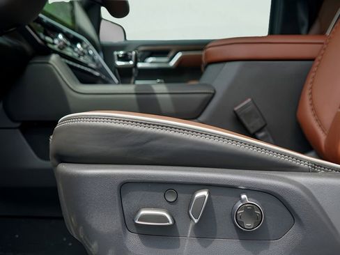 New 2026 GMC Sierra 1500 Denali Ultimate AWD/4WD image 18