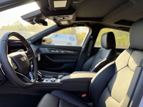 New 2026 Cadillac CT5 Sport w/ LPO, ONYX Package image 12