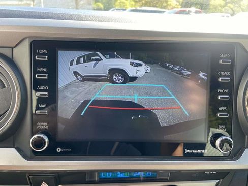 Used 2023 Toyota Tacoma SR5 w/ Technology Package AWD/4WD image 24