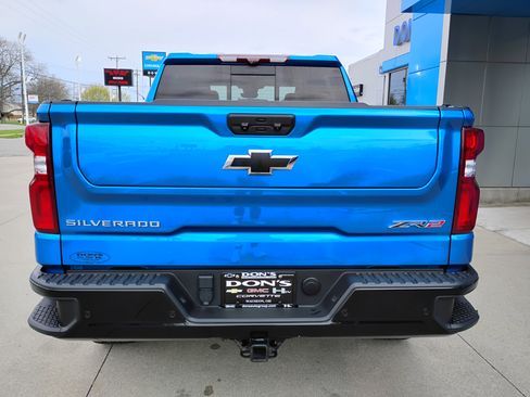 Used 2022 Chevrolet Silverado 1500 ZR2 w/ Technology Package AWD/4WD image 34