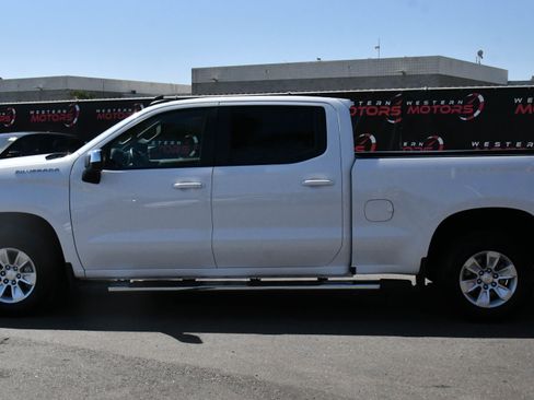 Used 2024 Chevrolet Silverado 1500 LT w/ Protection Package AWD/4WD image 4