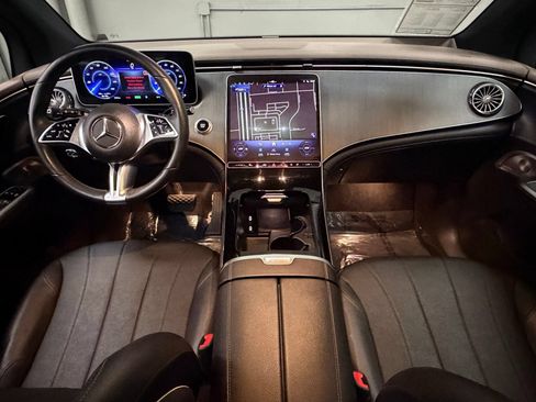 Certified 2023 Mercedes-Benz EQE 350+ 4MATIC SUV image 37