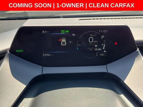 Used 2026 Toyota Prius Plug-In Hybrid FWD image 5