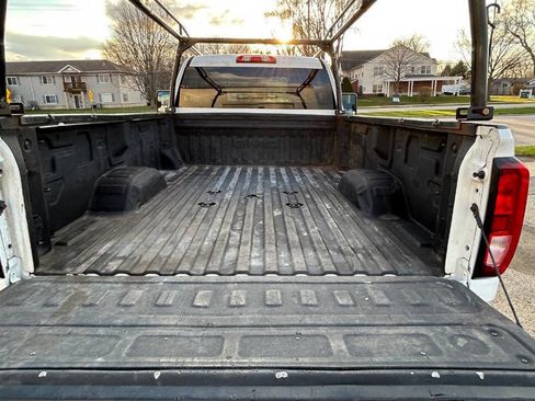 Used 2021 GMC Sierra 3500 4x4 Regular Cab w/ Convenience Package image 20