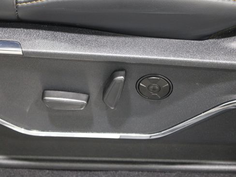 Used 2024 Ford F350 Platinum AWD/4WD image 5