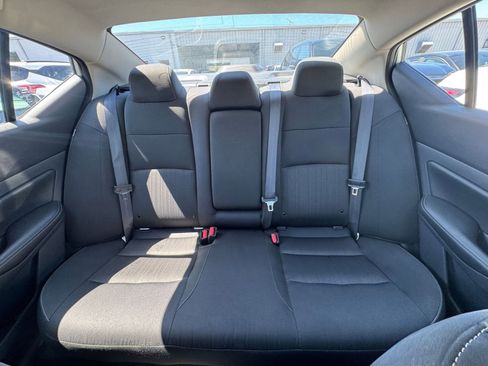 Used 2025 Nissan Altima 2.5 SV image 38