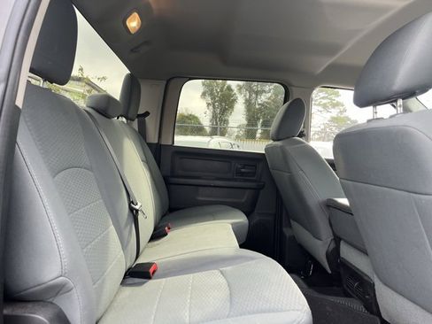 Used 2017 RAM 1500 Express image 11