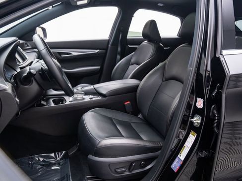 Used 2024 INFINITI QX55 Luxe image 15