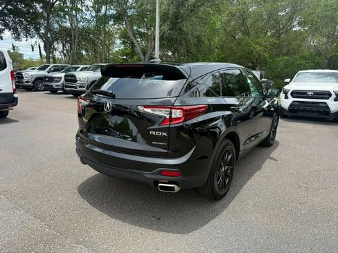 Used 2025 Acura RDX SH-AWD image 11